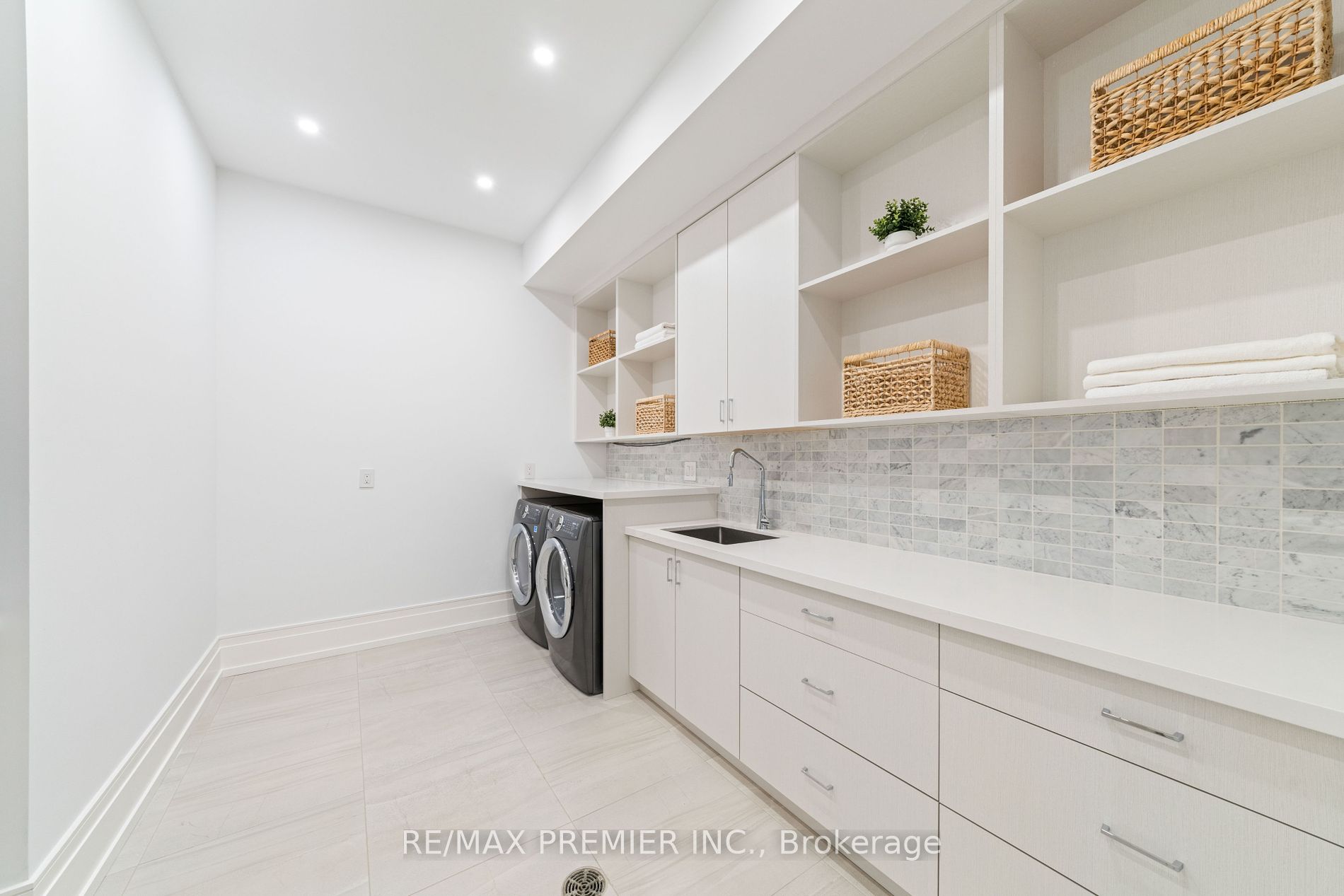 205 The Bridle Path