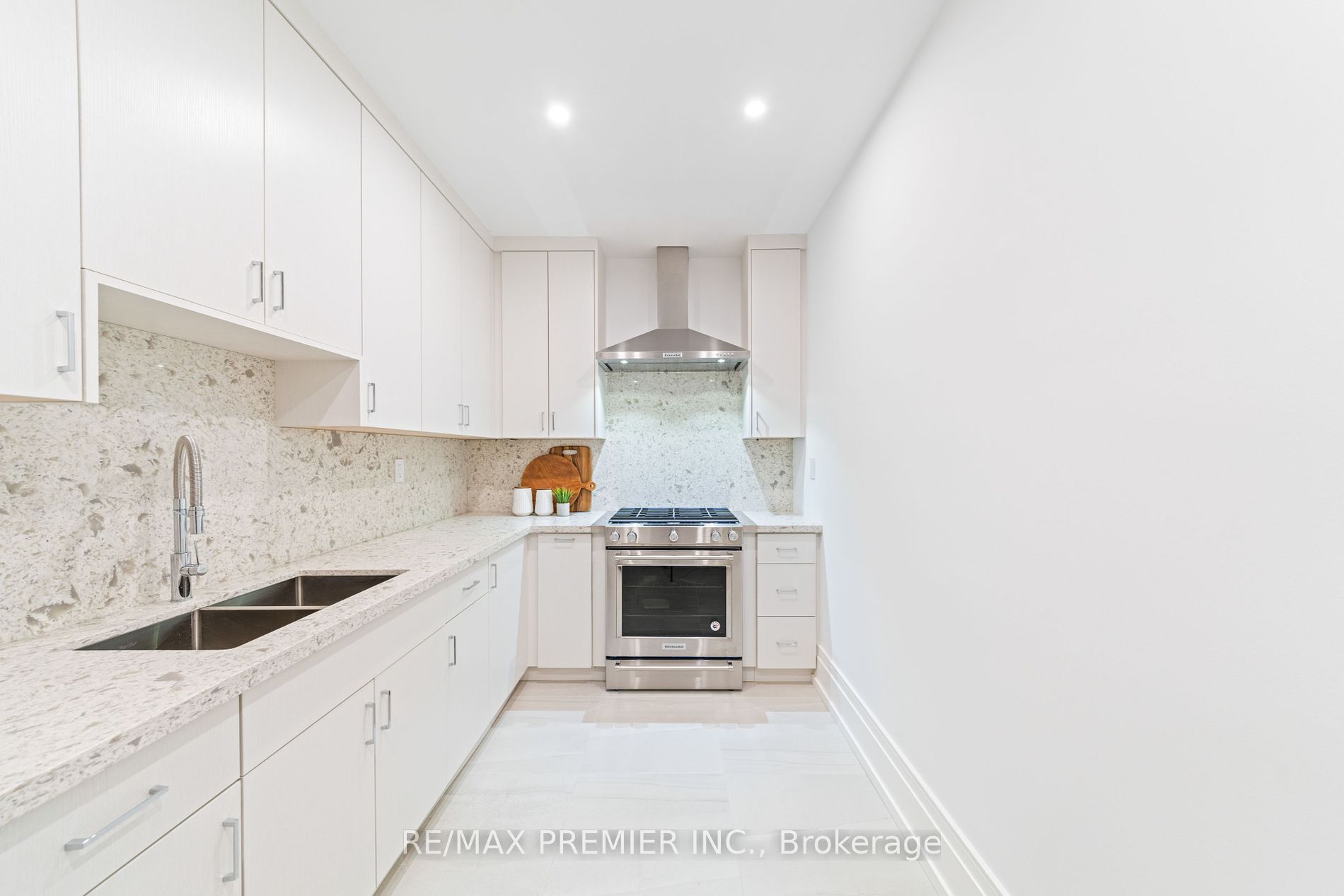 205 The Bridle Path