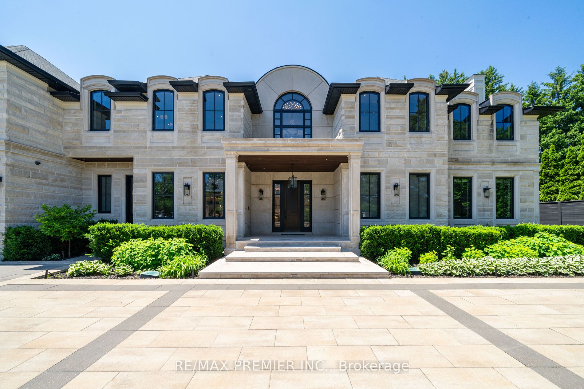 205 The Bridle Path