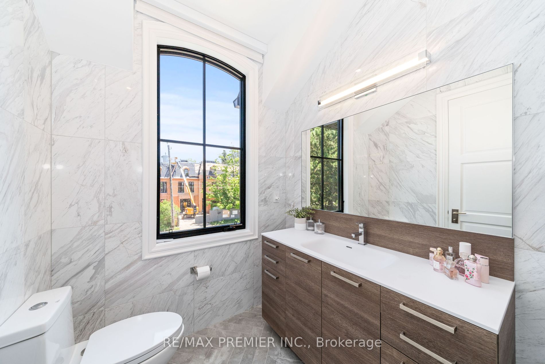 205 The Bridle Path