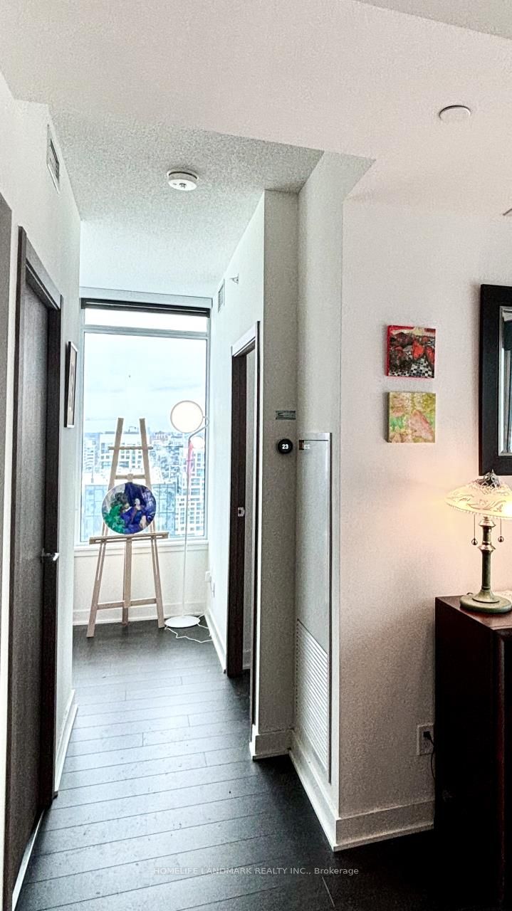 19 Bathurst Street #2906
