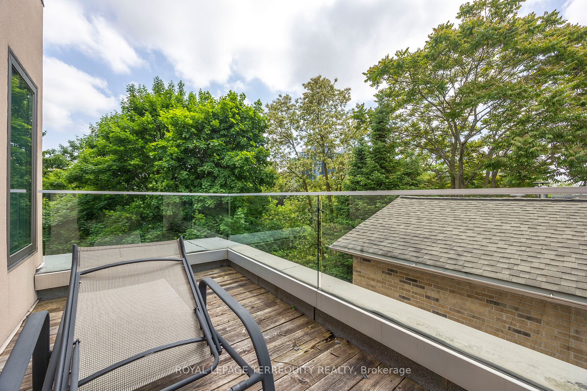 317 Keewatin Avenue
