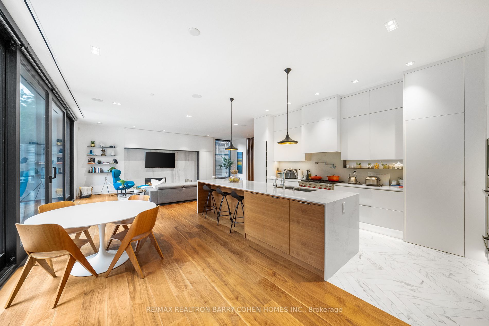 123 Forest Heights Boulevard