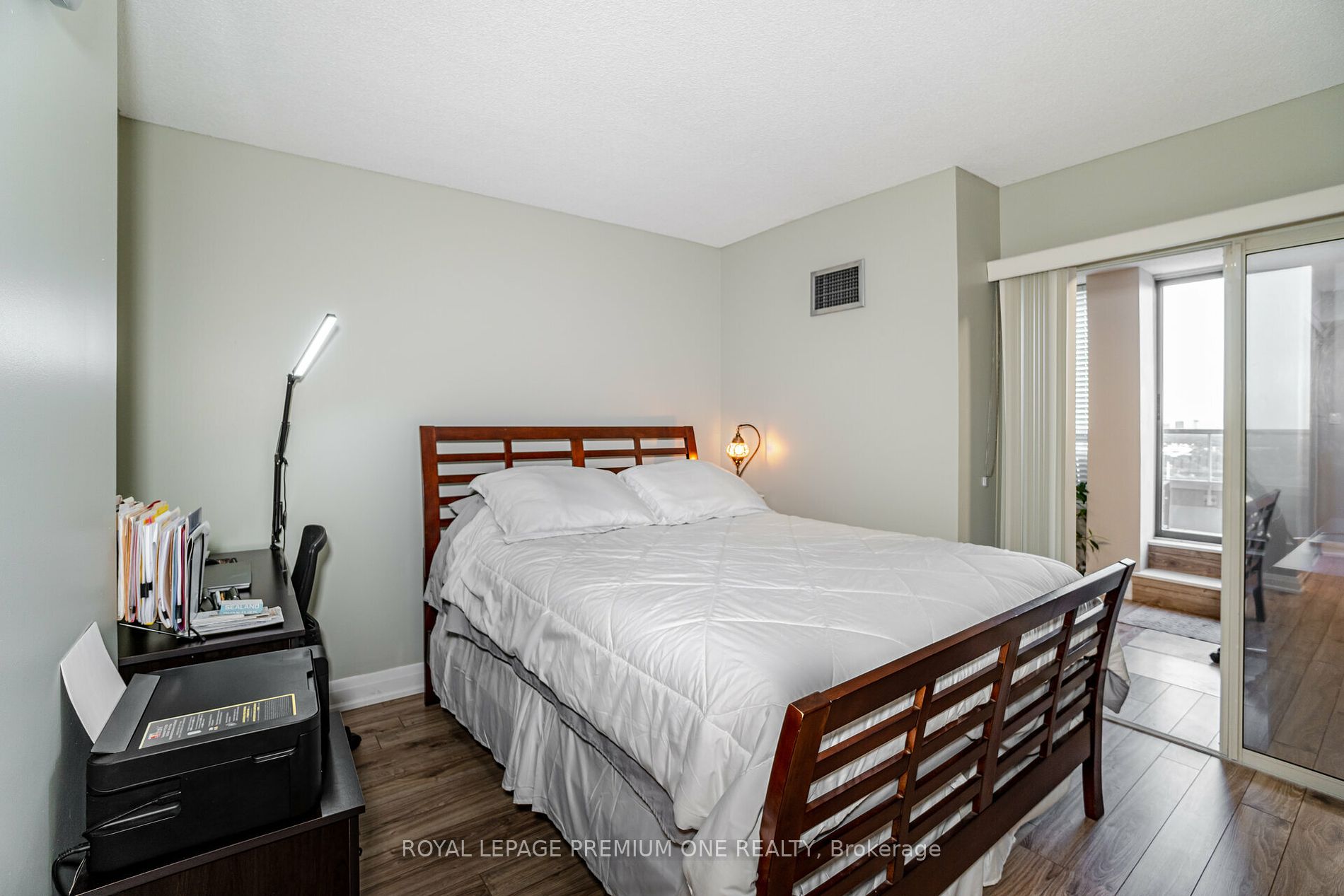 195 Wynford Dr, #2503
