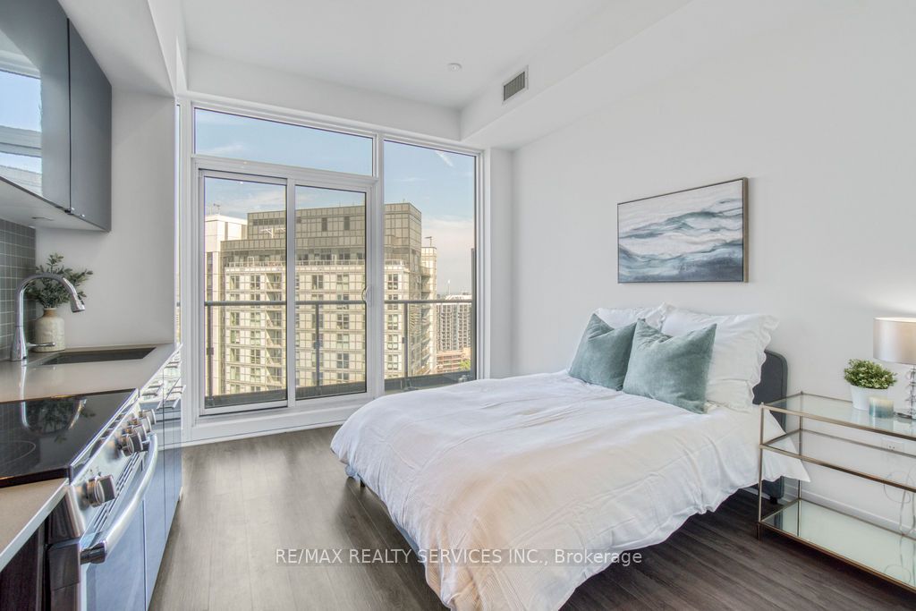 251 Jarvis Street, #1909