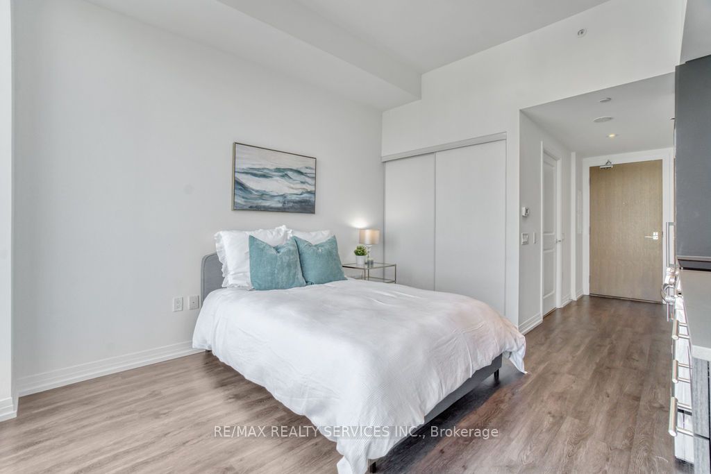 251 Jarvis Street, #1909
