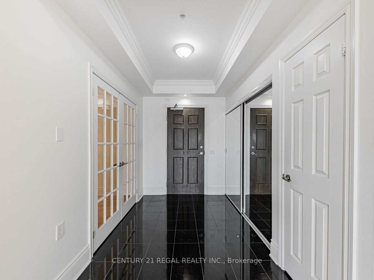 12 Rean Drive, #PH7