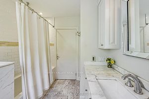 102 De Vere Gdns