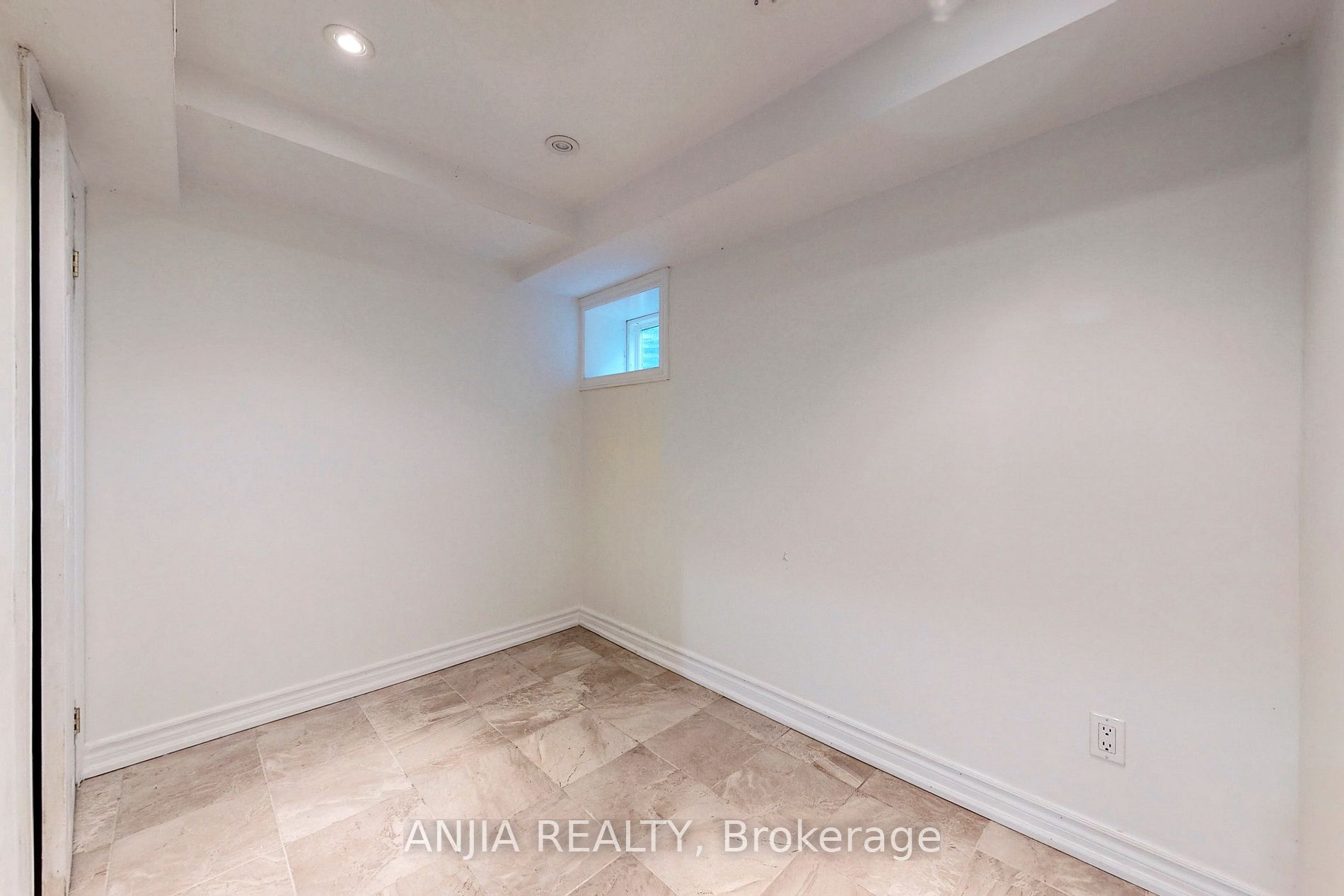 14 Cherrystone Drive