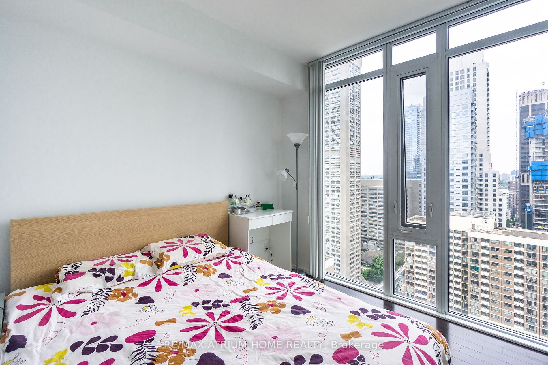 75 St Nicholas St, #2708