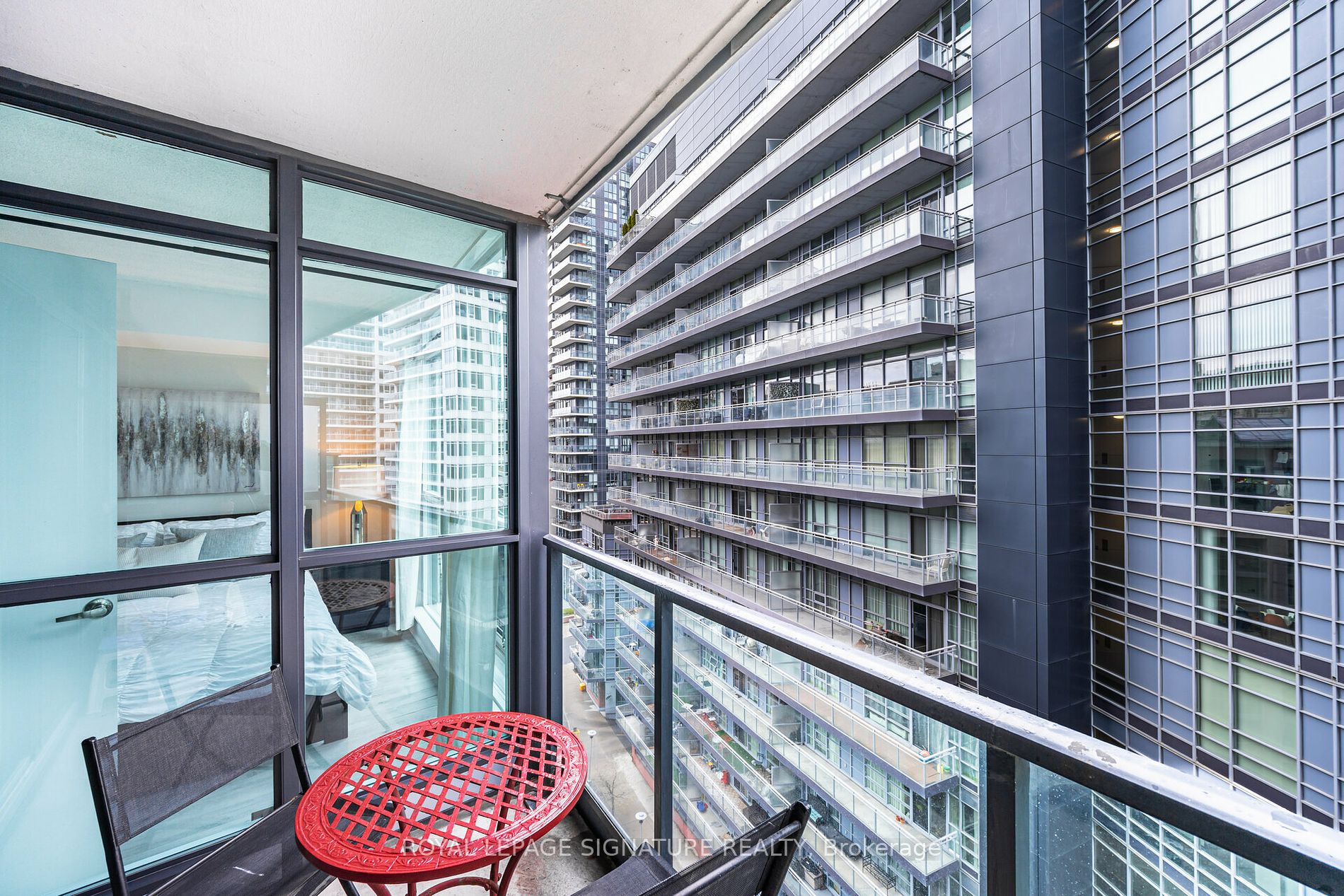 600 Fleet Street, #1012