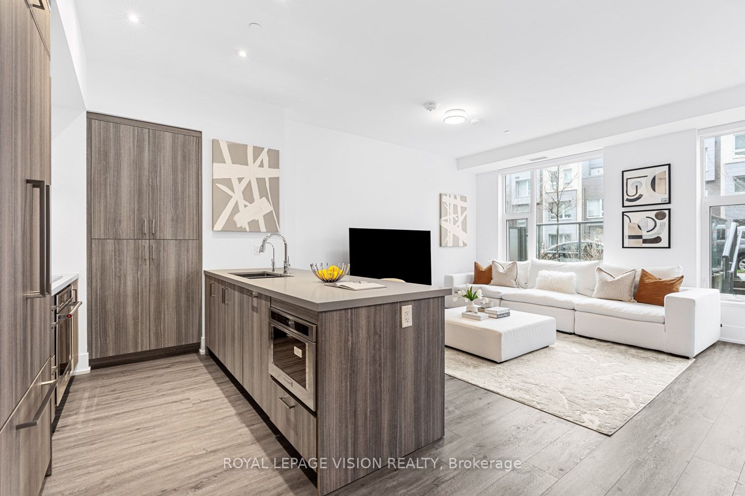 25 Adra Grado Way, #112