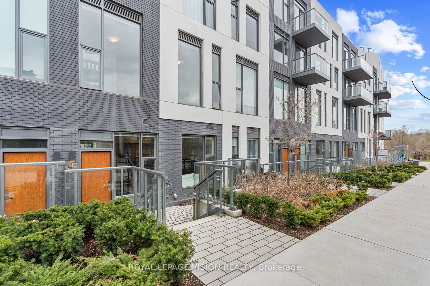 25 Adra Grado Way, #112