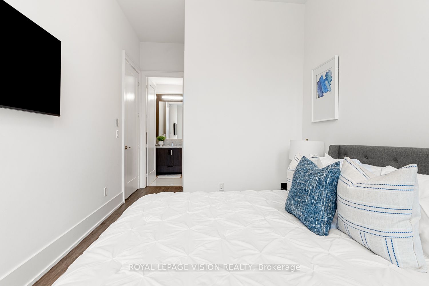25 Adra Grado Way, #112
