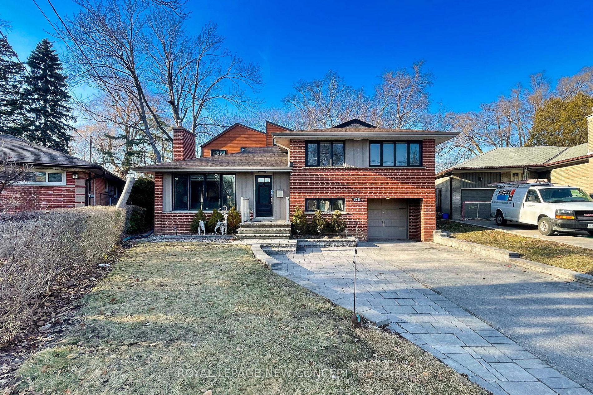 24 Fleetwell Court