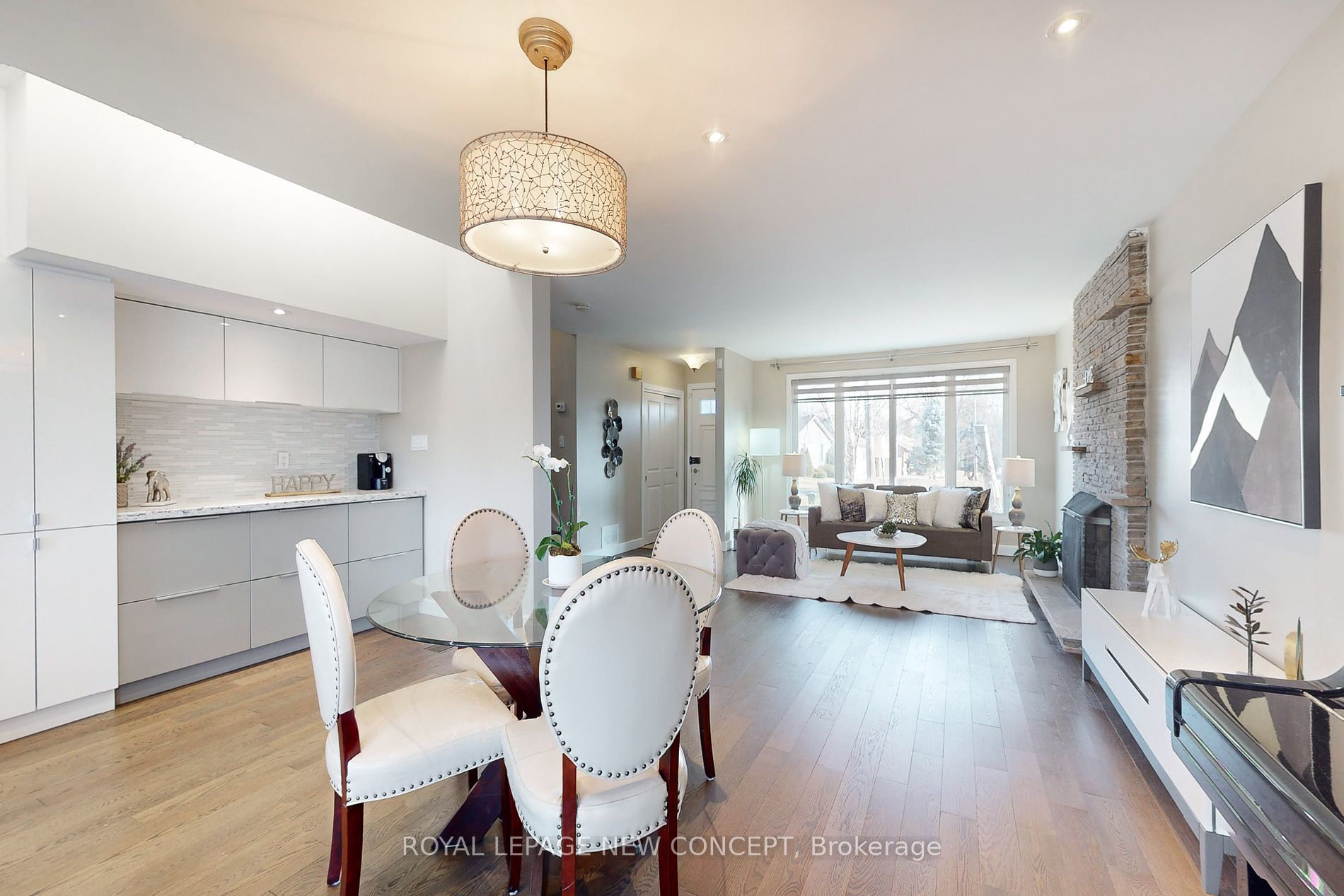 24 Fleetwell Court
