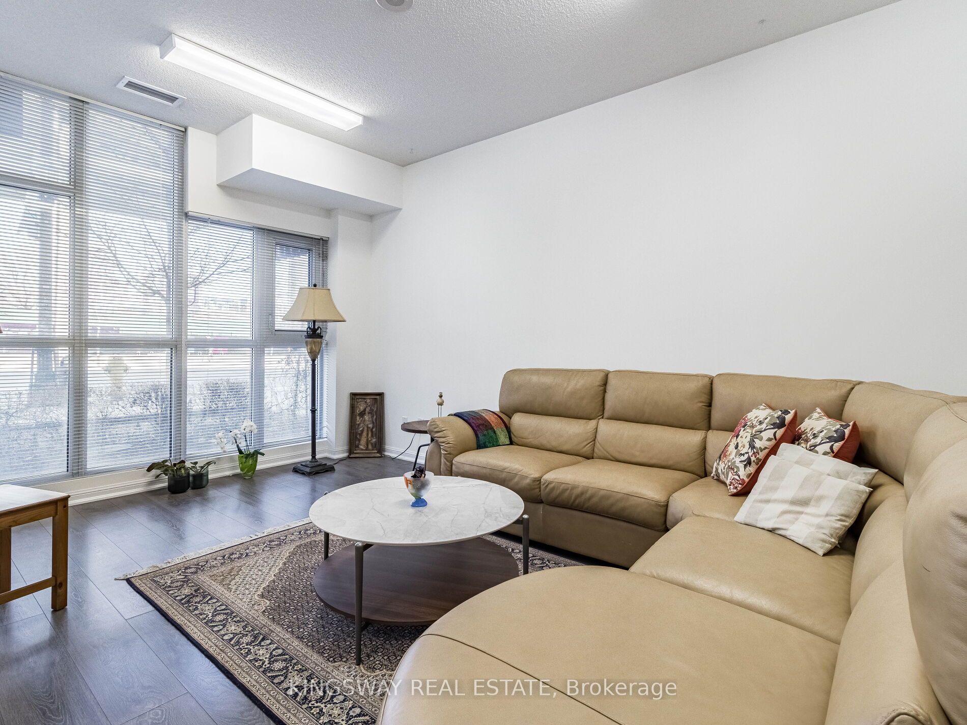 35 Bastion St, #119