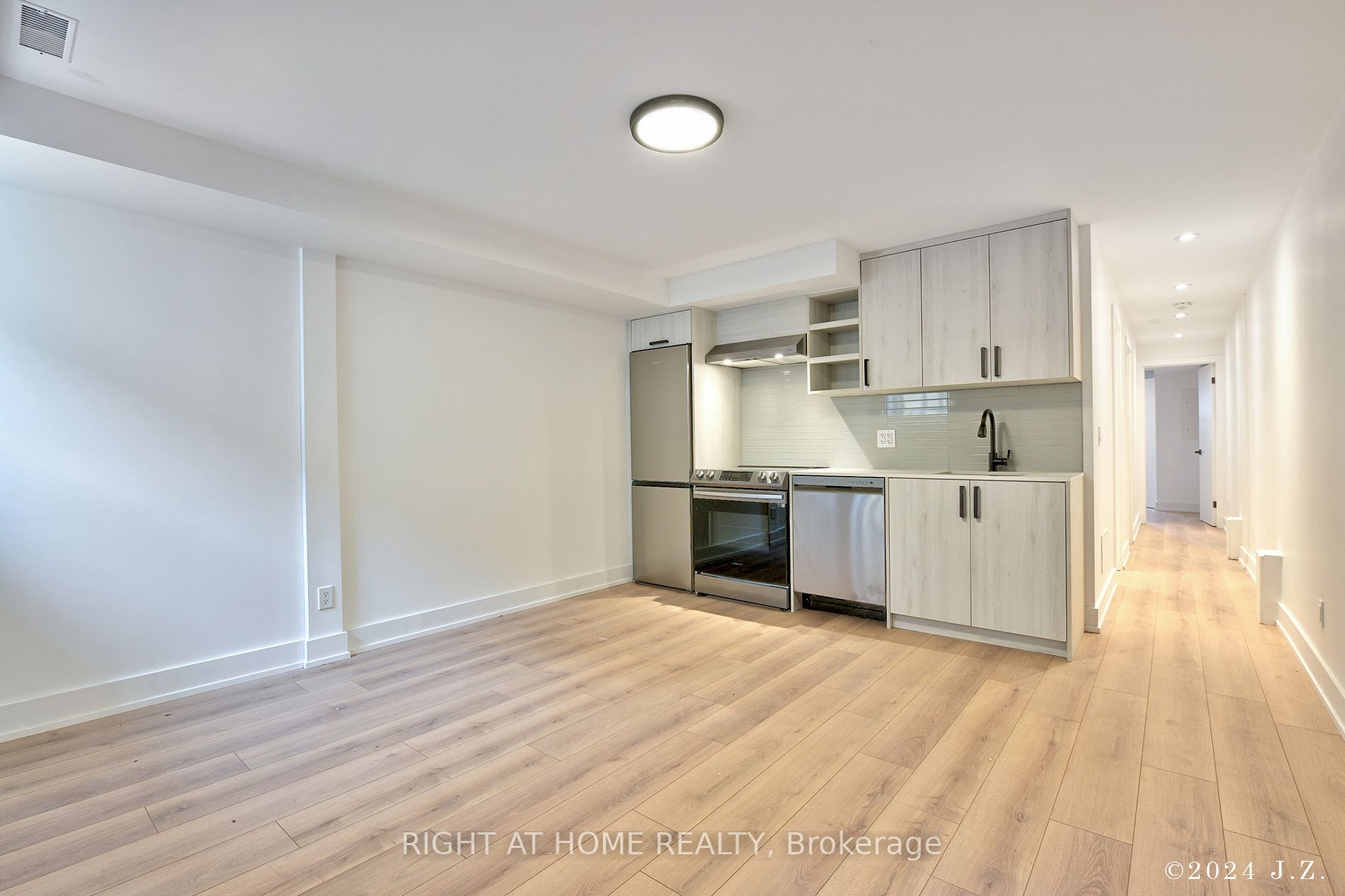 50A Lanark Avenue, #CoachHs