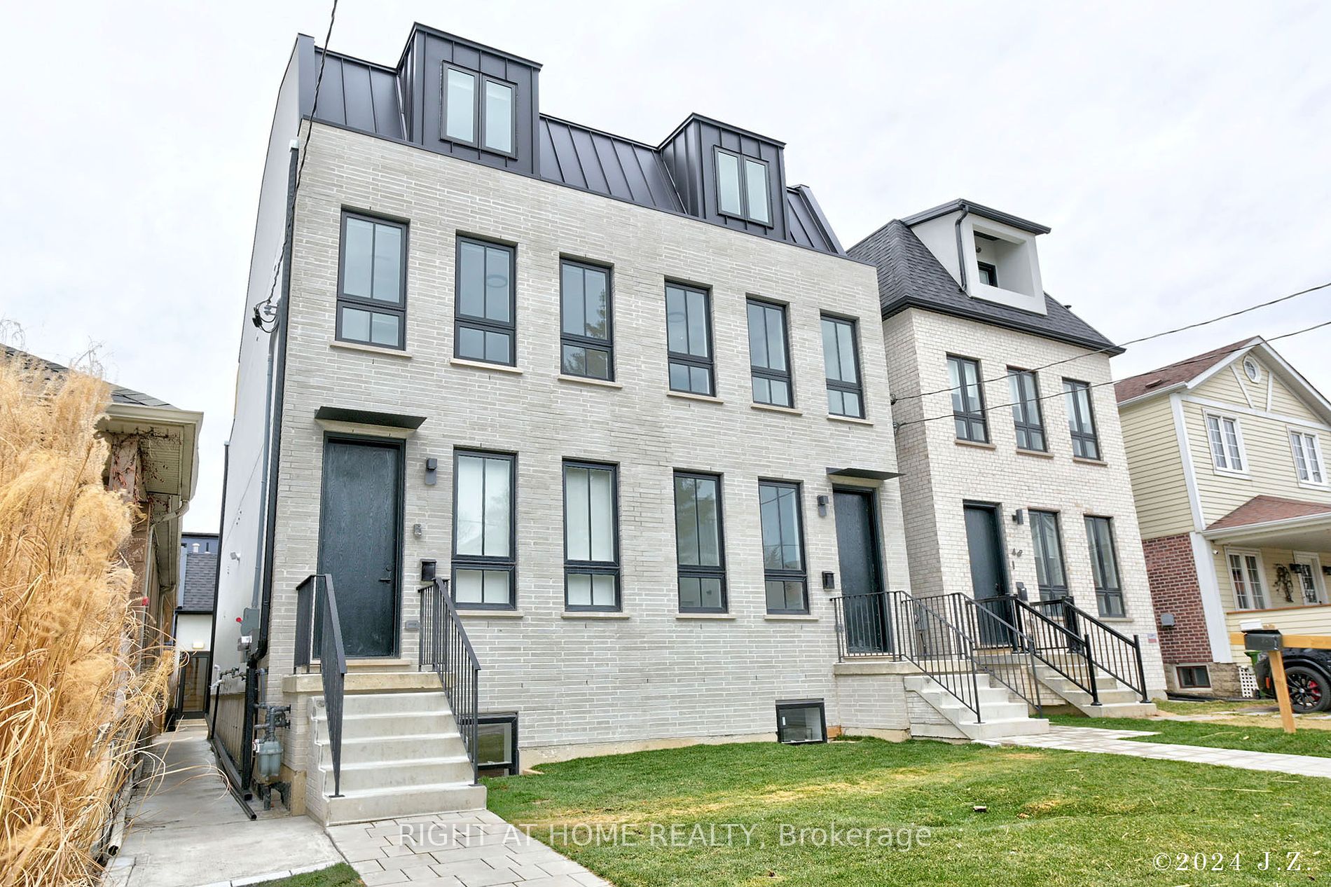 50A Lanark Avenue, #CoachHs