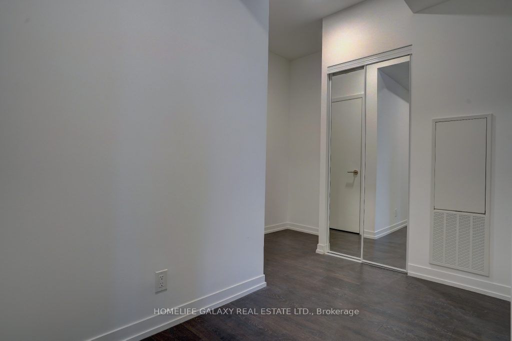 2020 Bathurst St, #307
