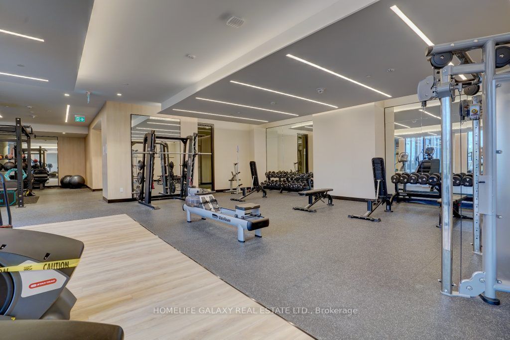 2020 Bathurst St, #307