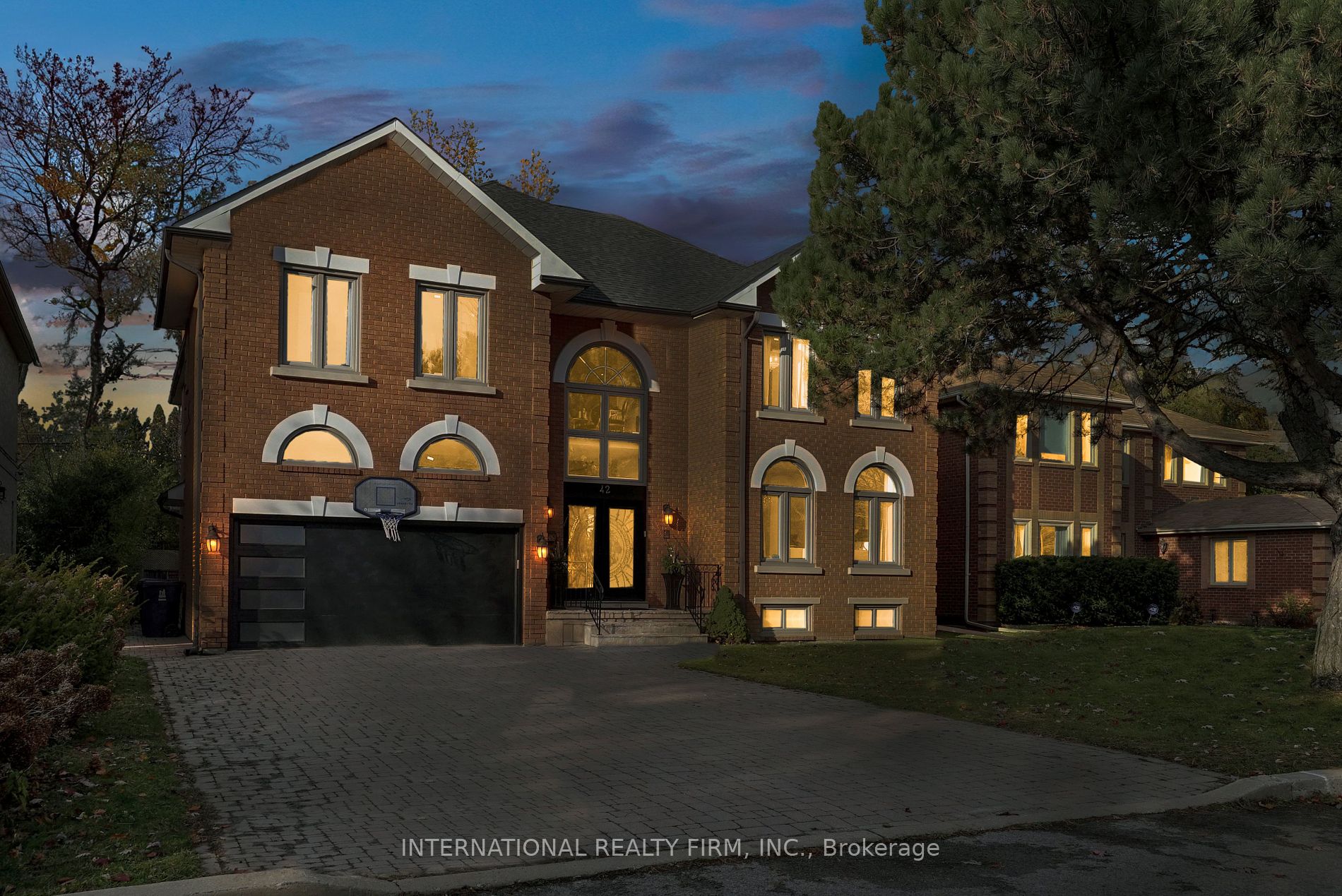 42 Grangemill Crescent