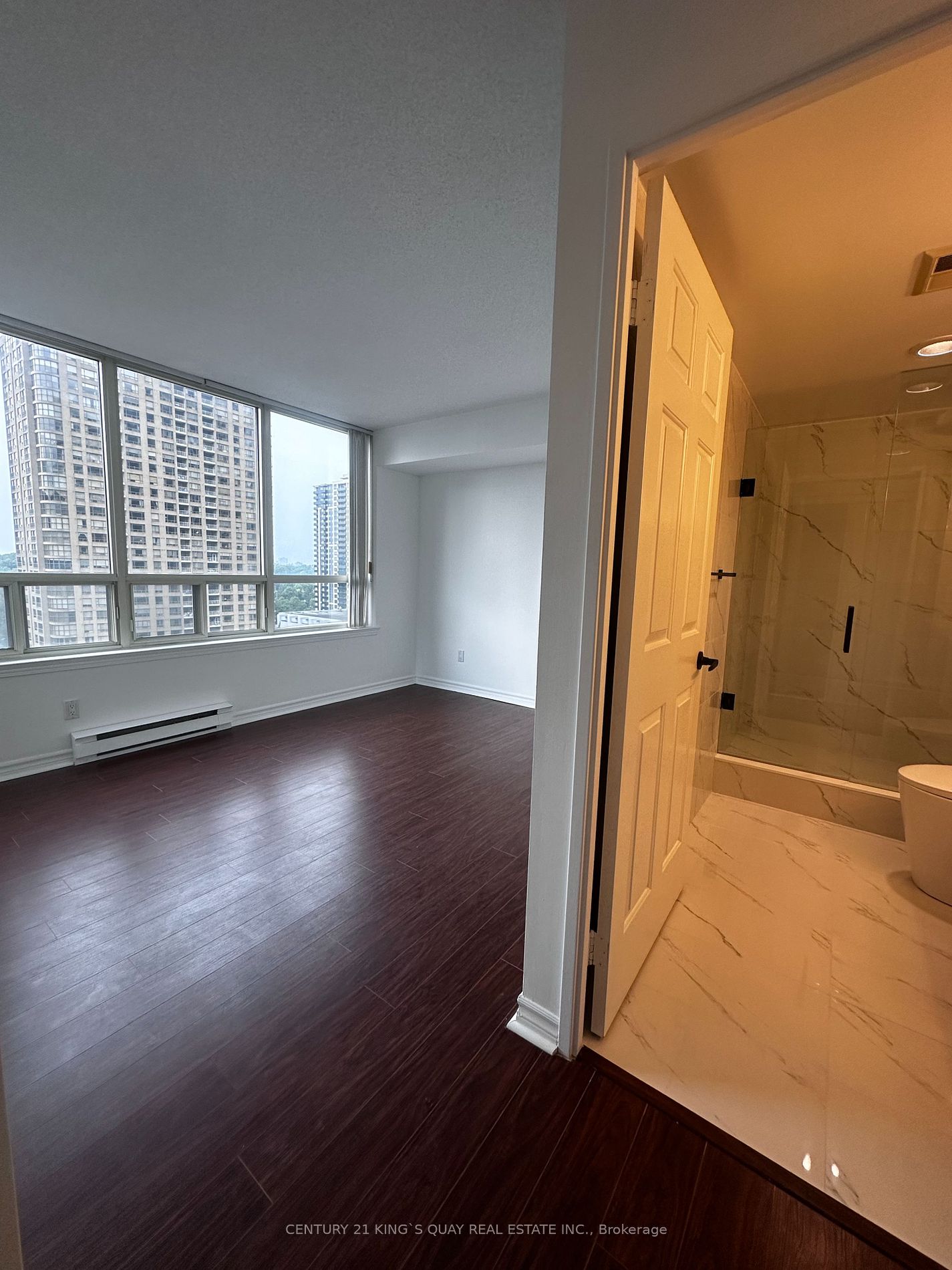 30 Greenfield Avenue #1211