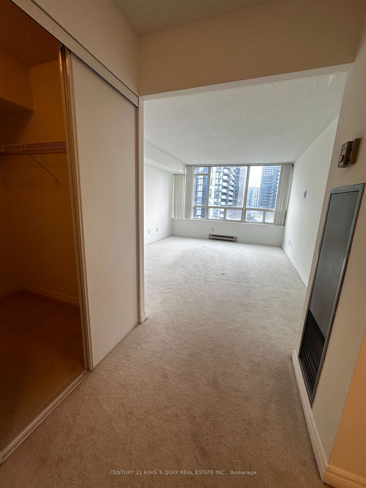 30 Greenfield Avenue #1211