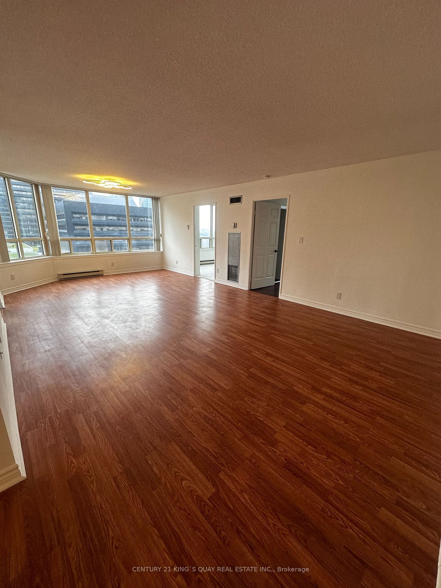 30 Greenfield Avenue #1211