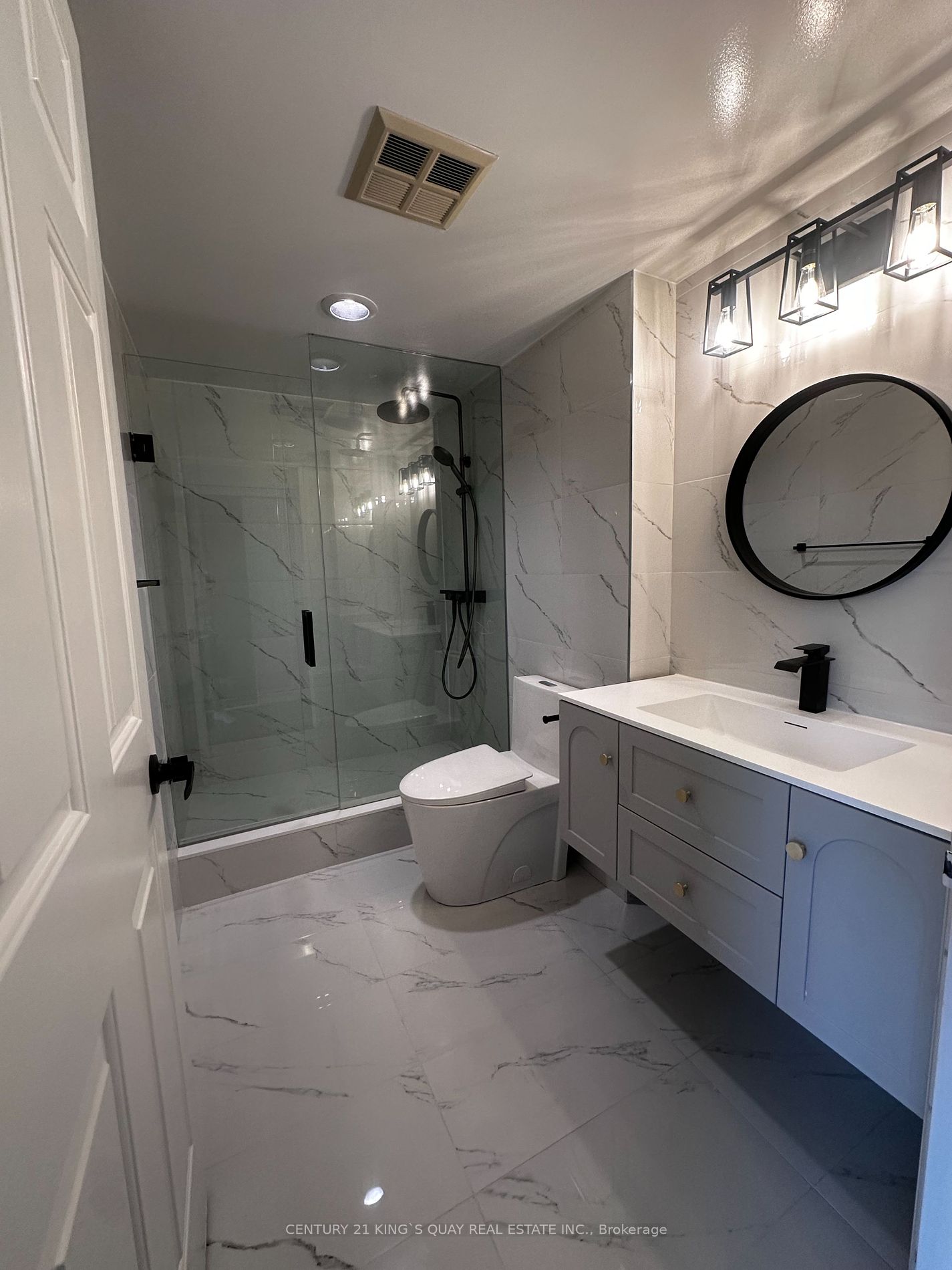 30 Greenfield Avenue #1211