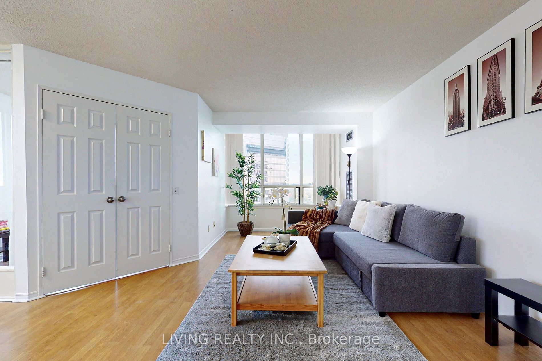 7 Bishop Avenue, #2016