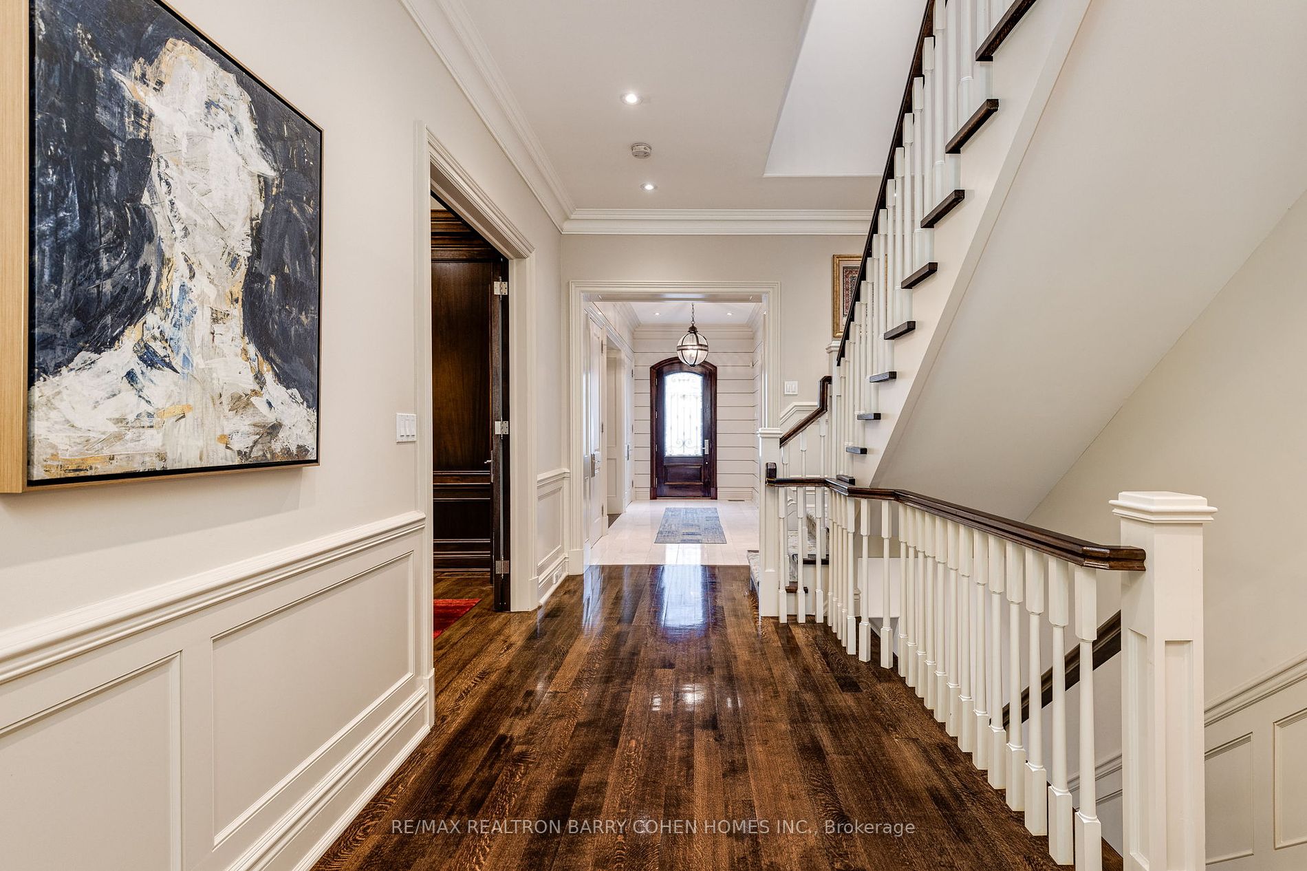 16 Delavan Ave