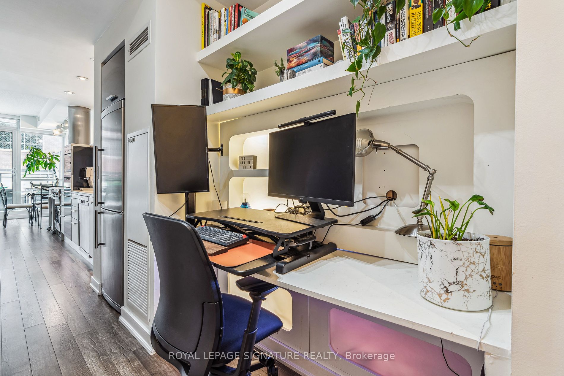 38 Dan Leckie Way, #223