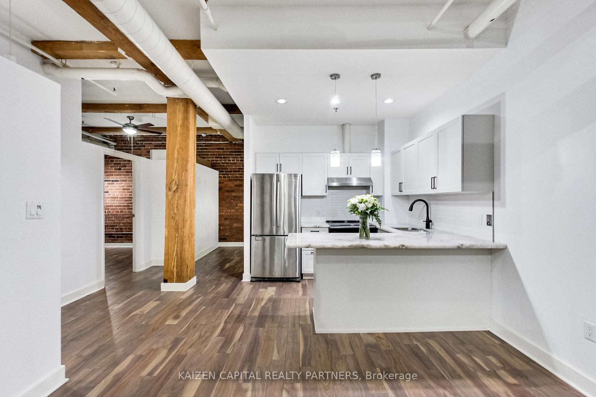 90 Sherbourne Street, #103