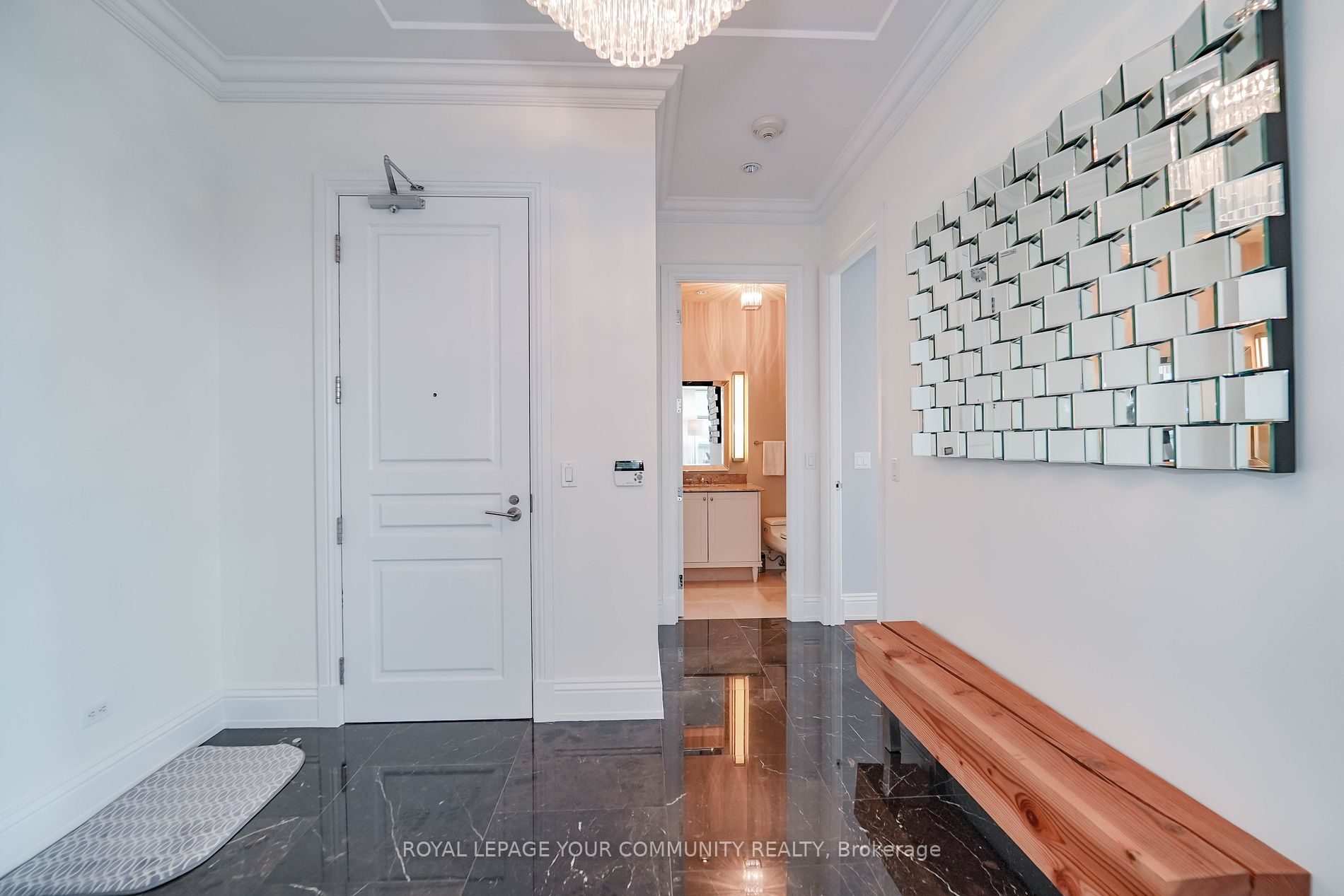 183 Wellington Street W, #3903