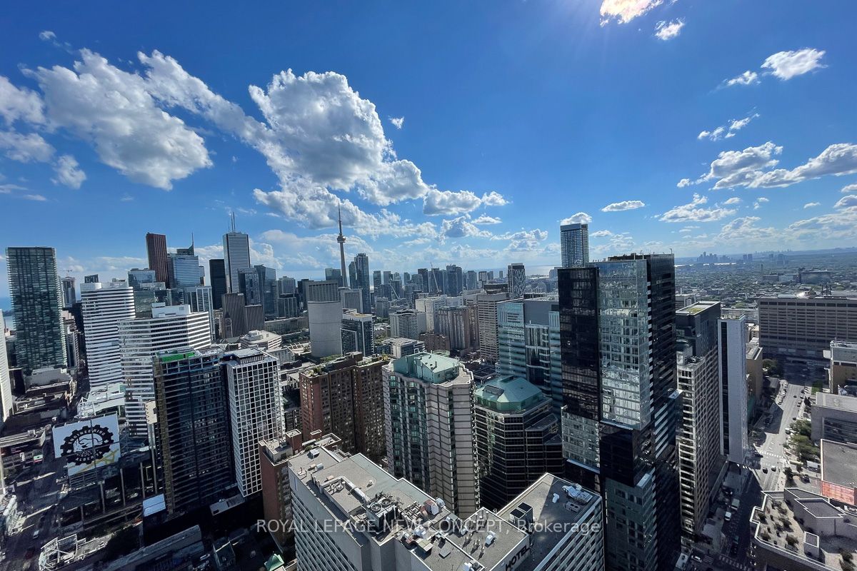 386 Yonge St, #4409