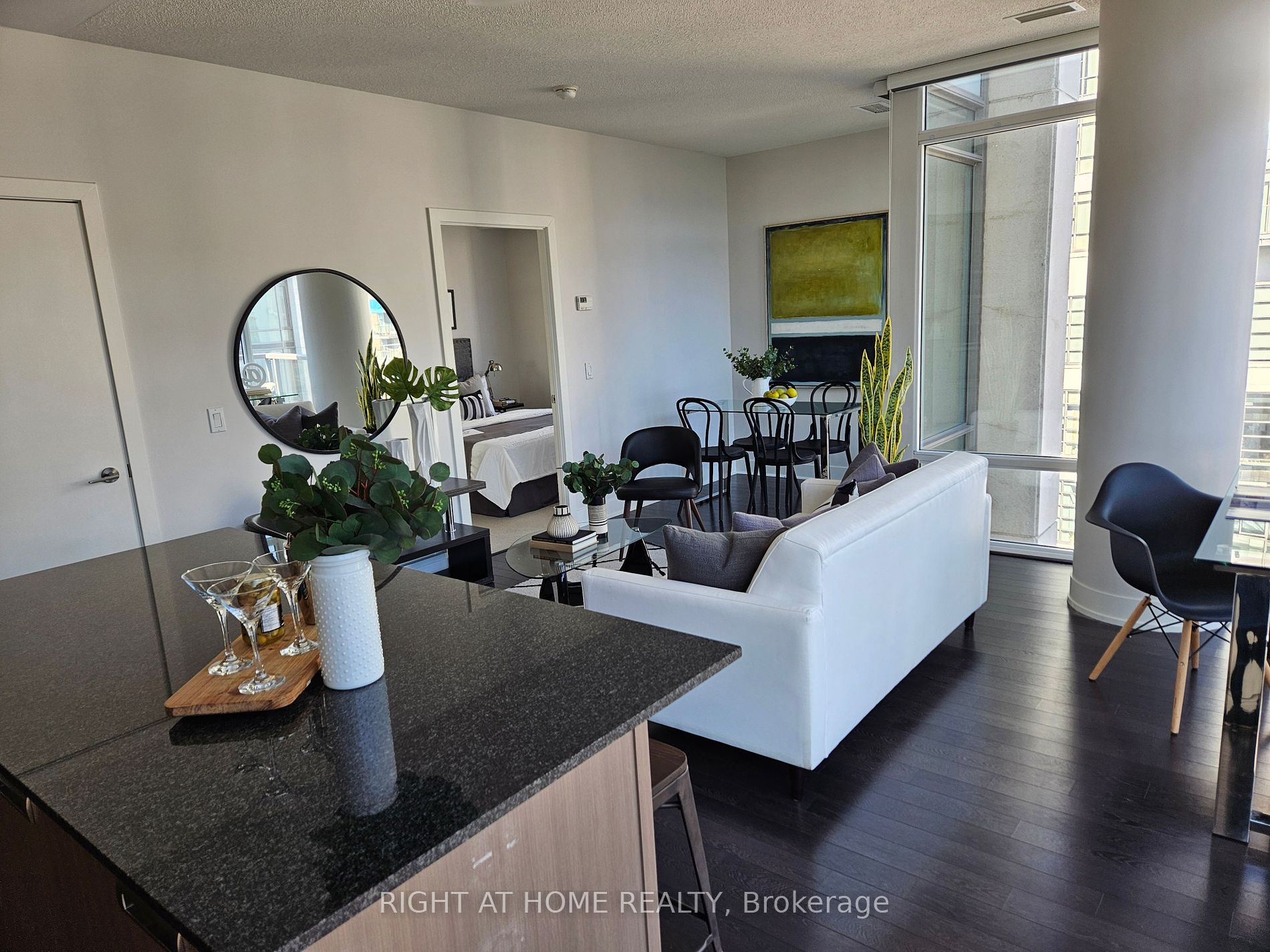 90 Stadium Rd, #829