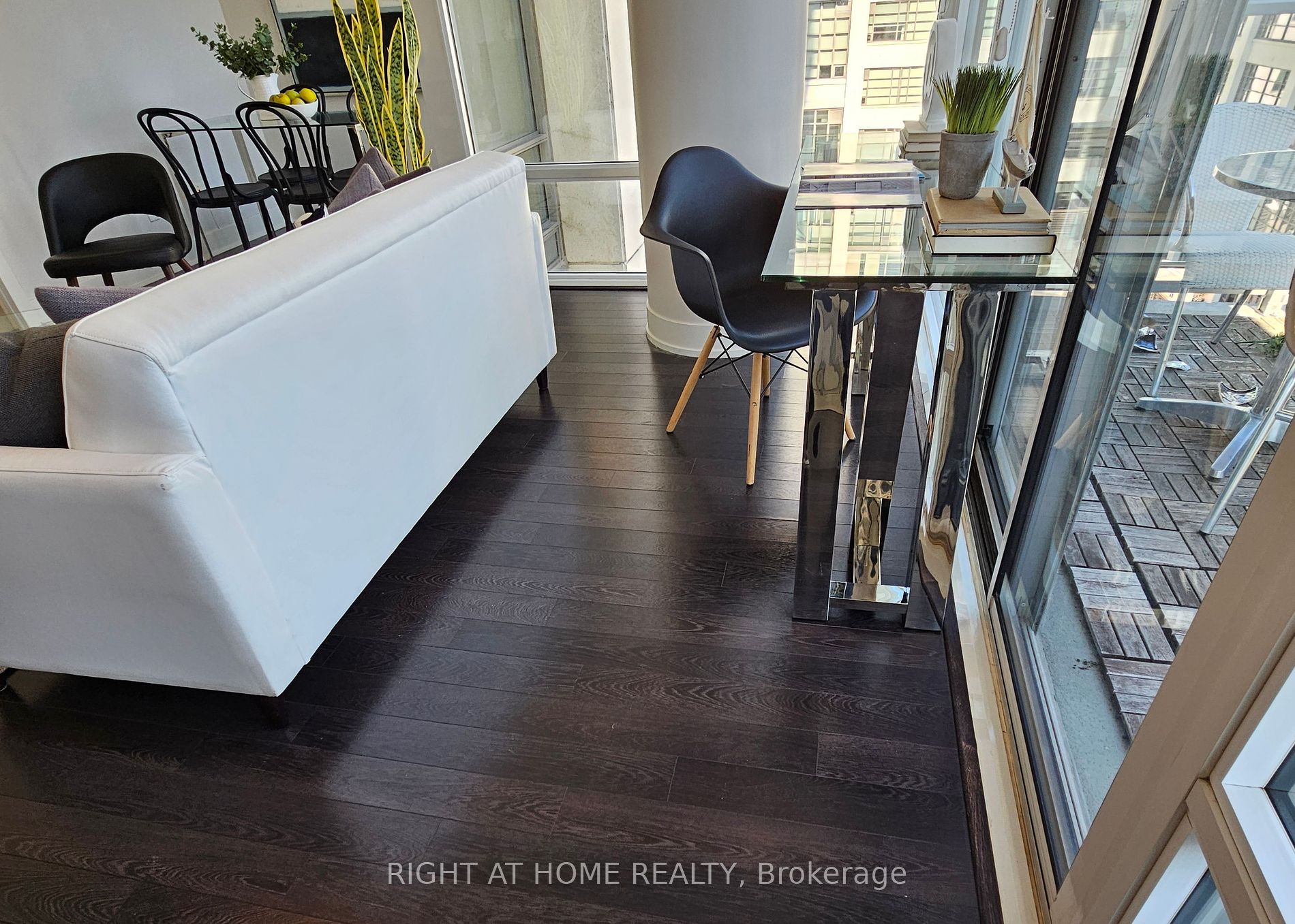 90 Stadium Rd, #829