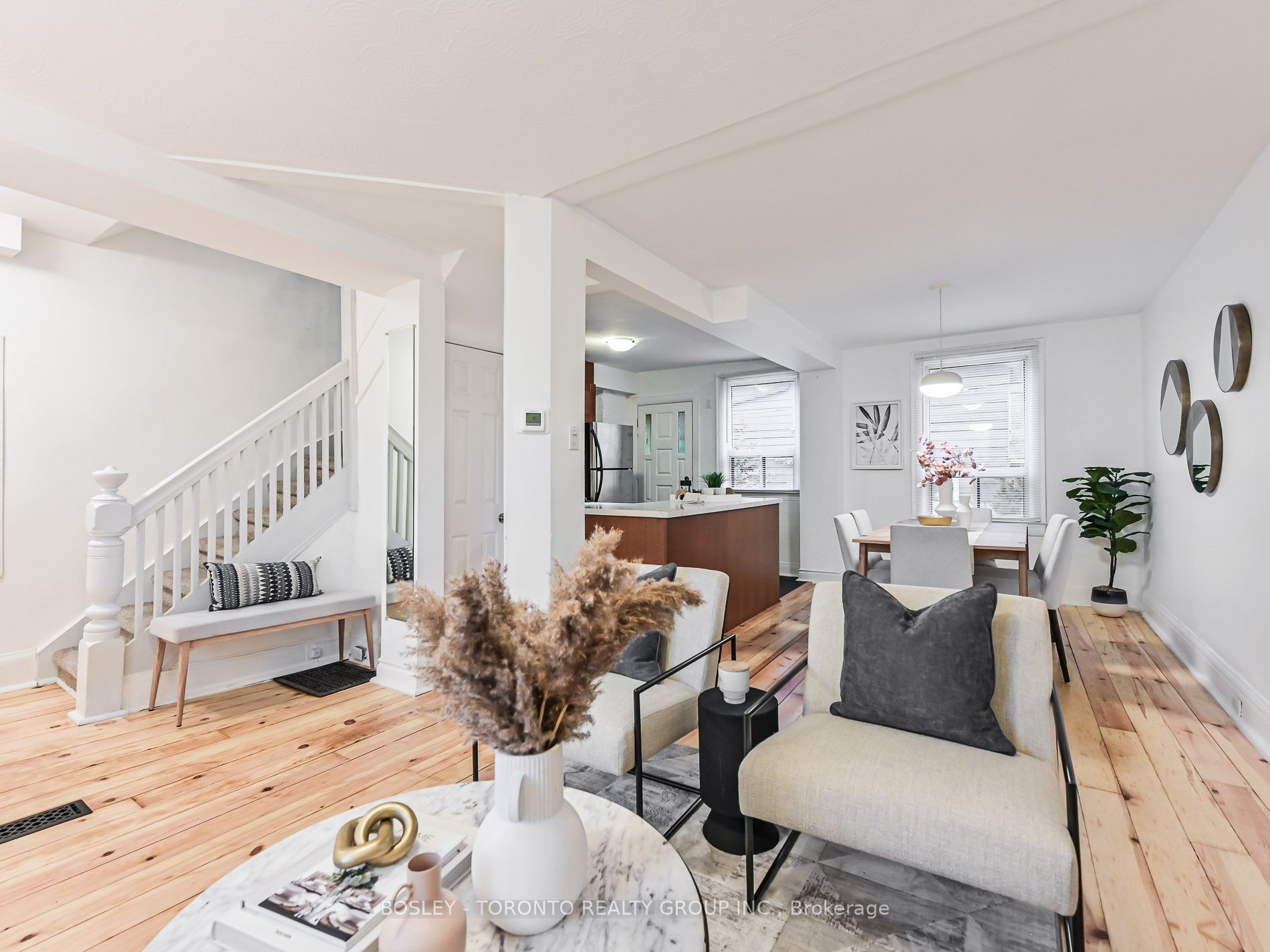 627 Dupont Street