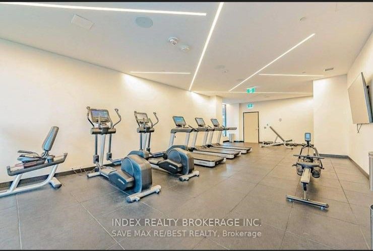 395 Bloor Street E, #2207