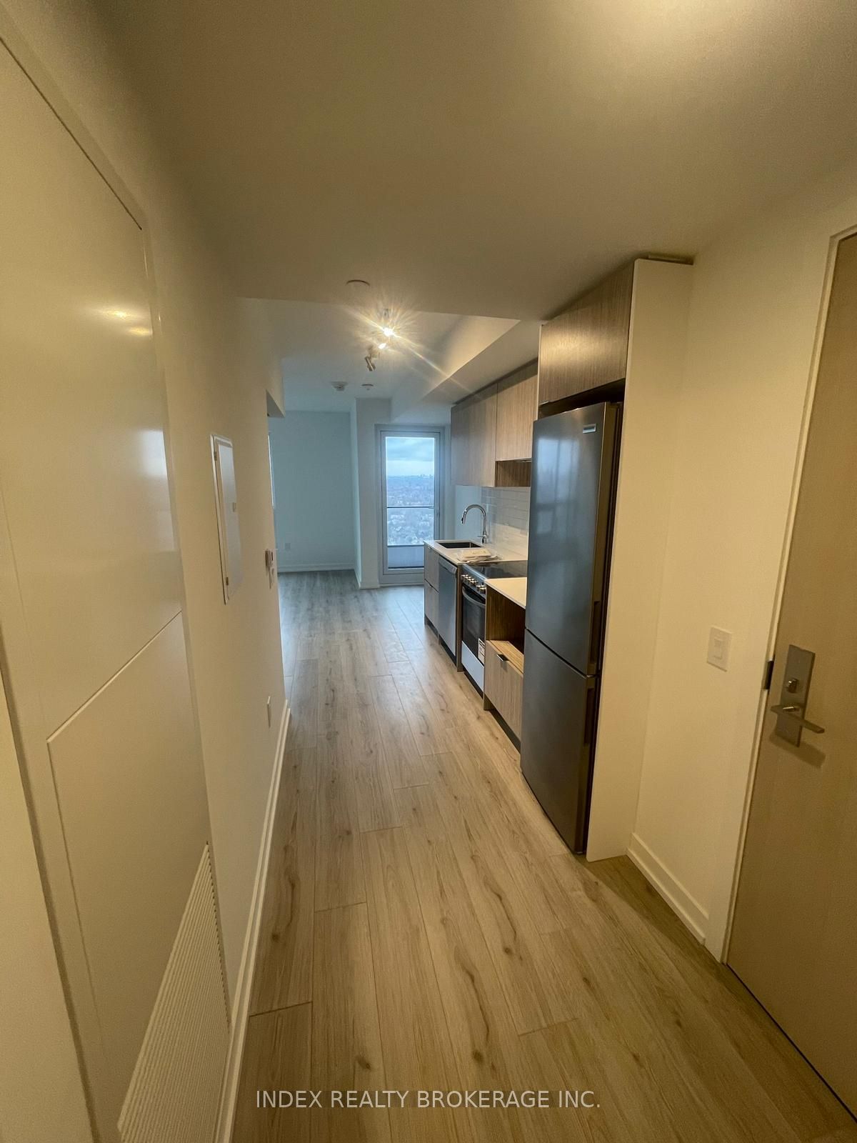 395 Bloor Street E, #2207