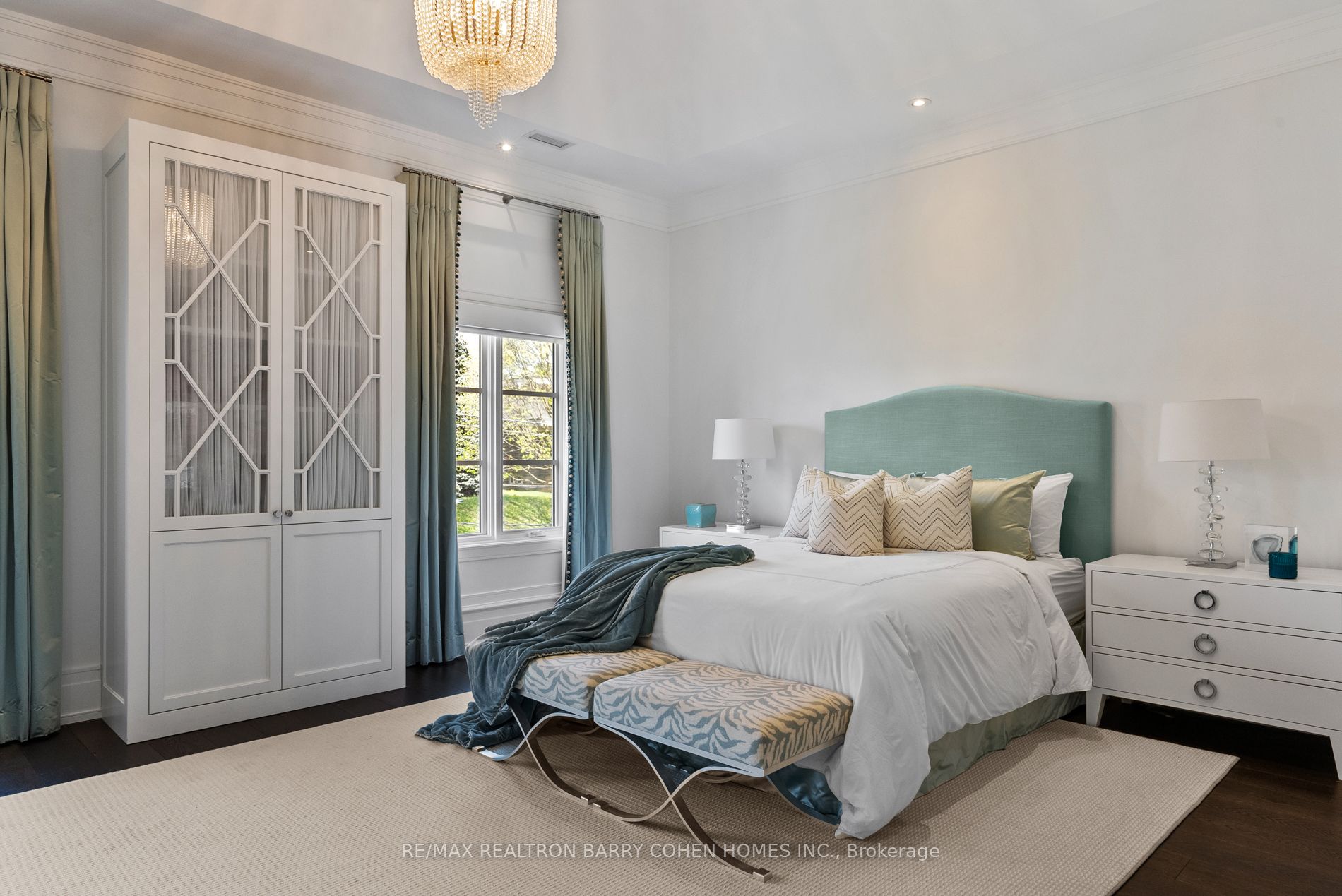 11 Ridgewood Road