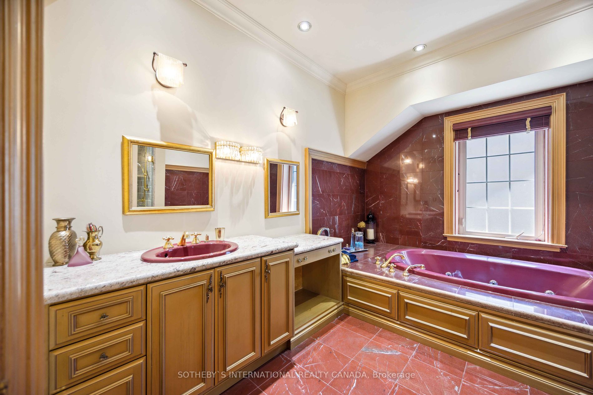 197 The Bridle Path