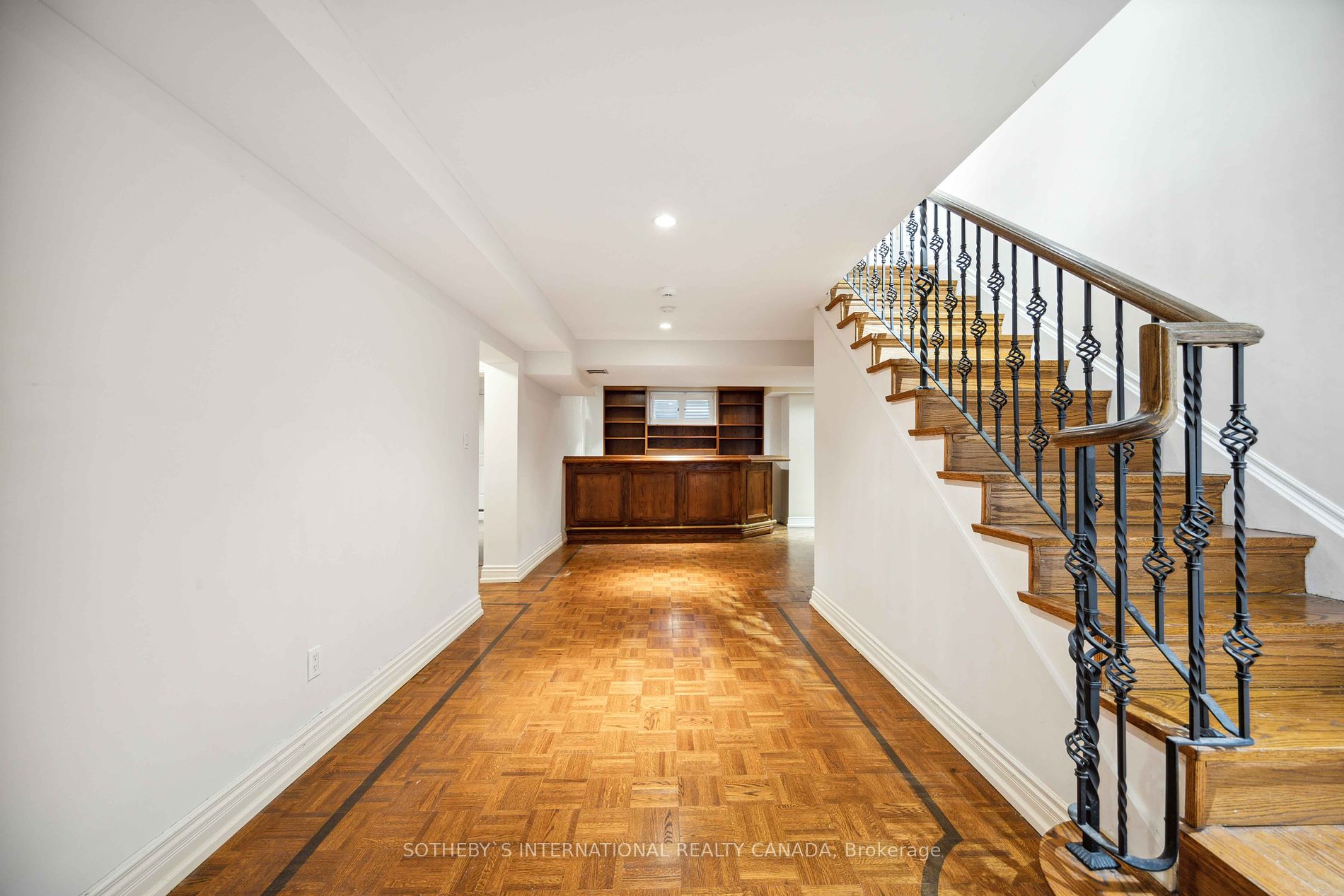 197 The Bridle Path