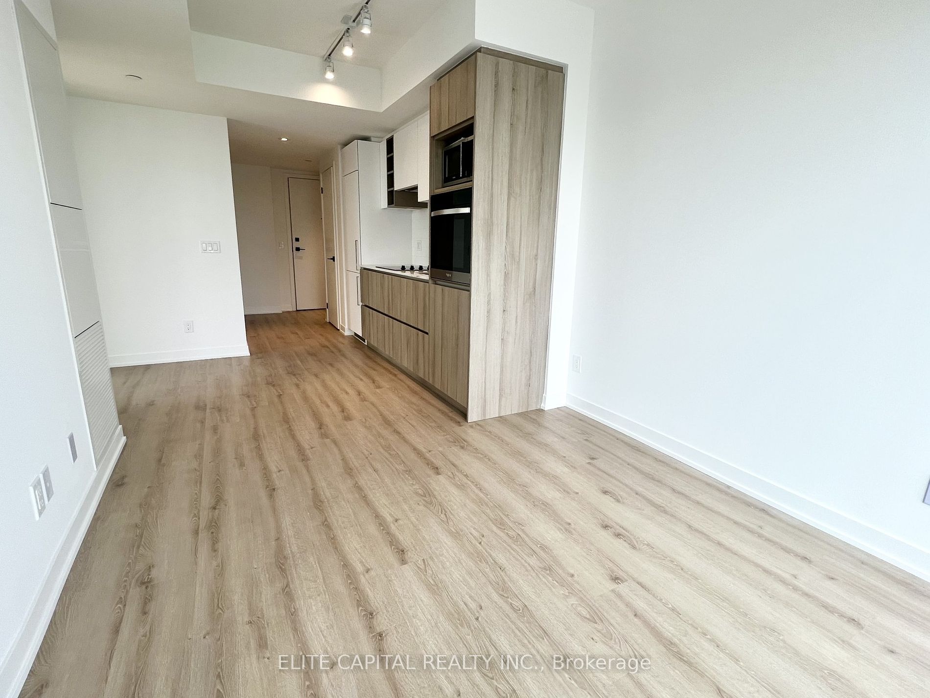 319 jarvis Street #3802