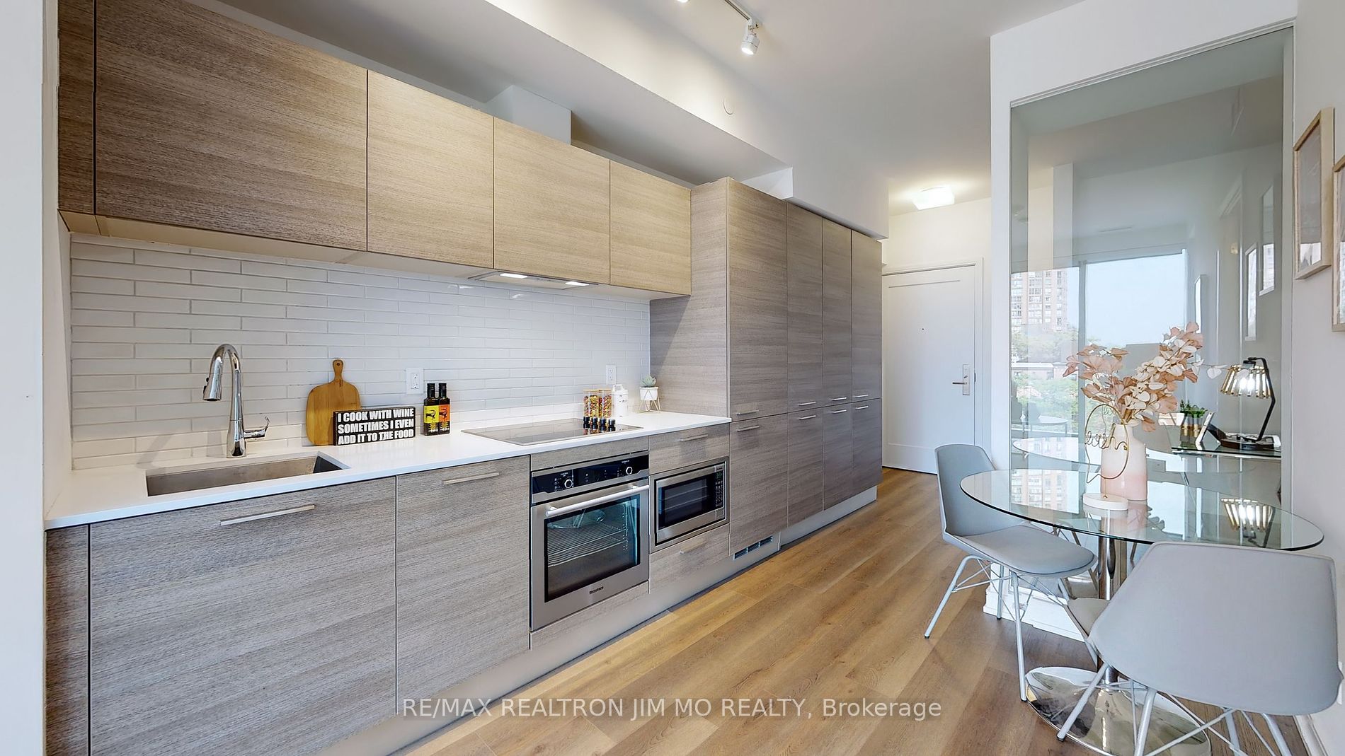 3 Gloucester St, #509