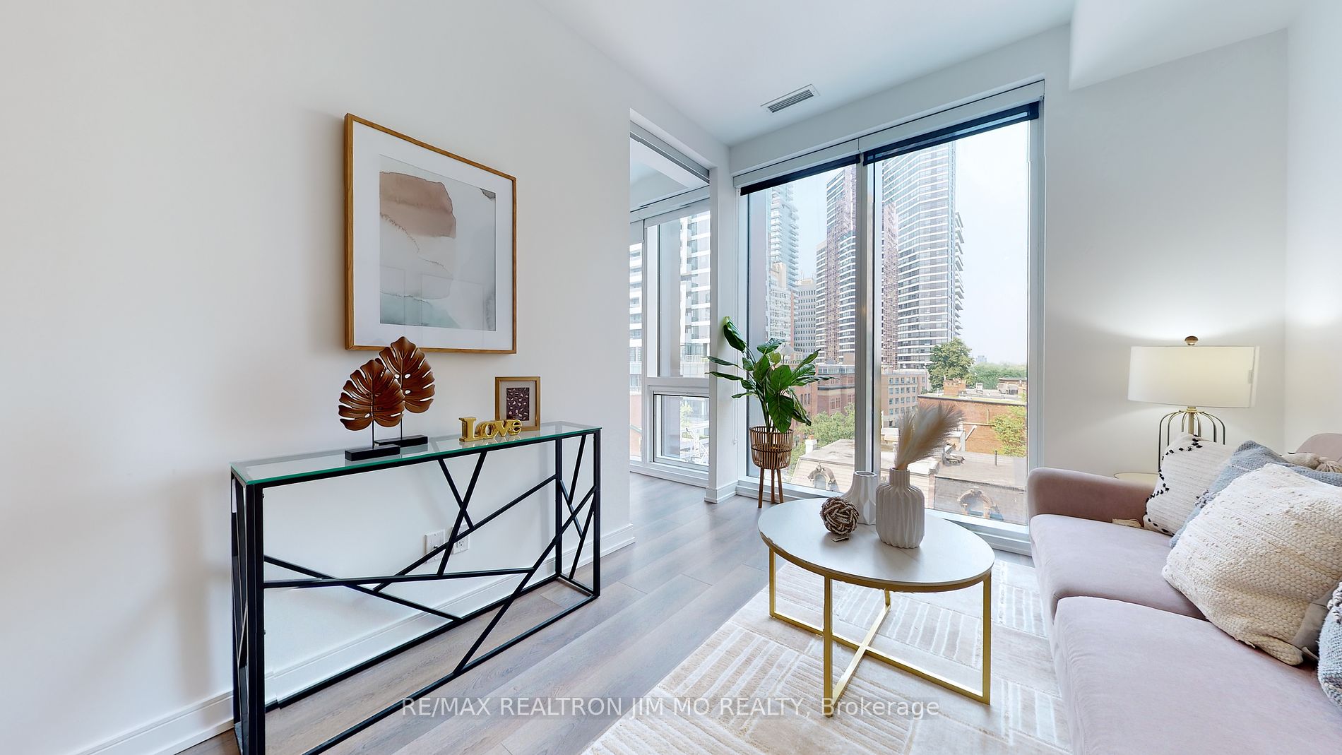 3 Gloucester St, #509