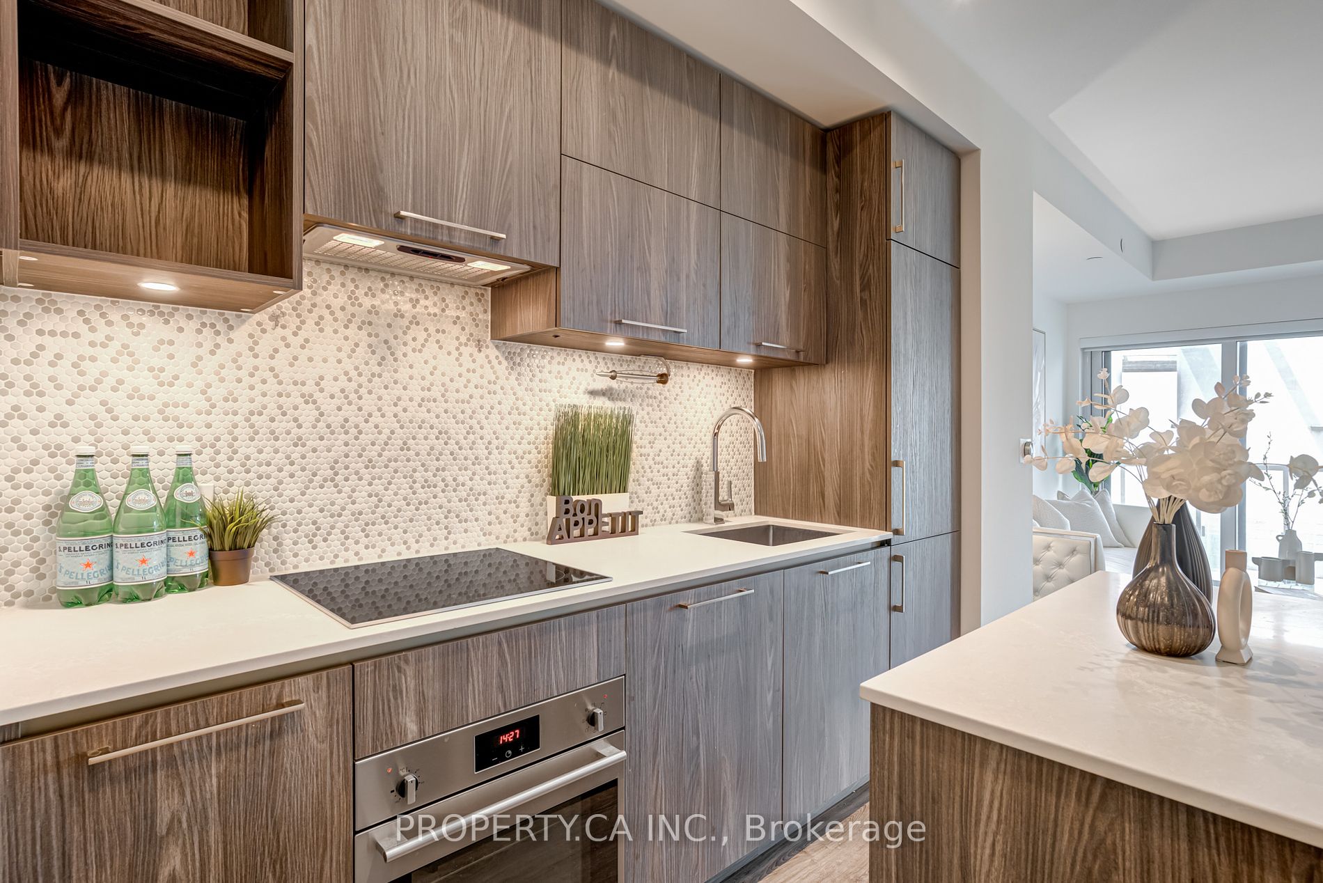 1 Yorkville Ave, #3507