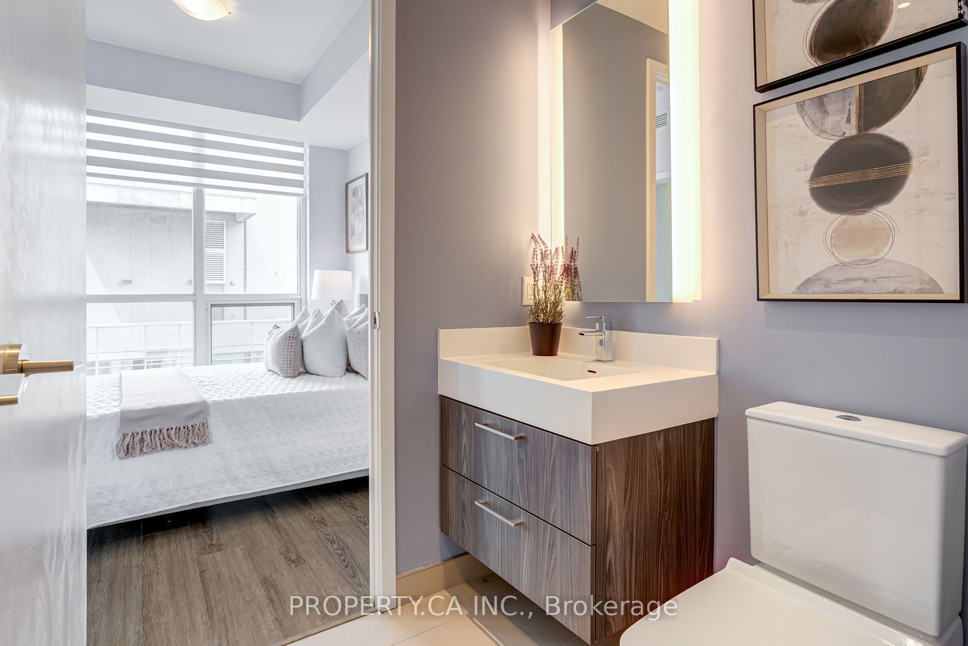 1 Yorkville Ave, #3507