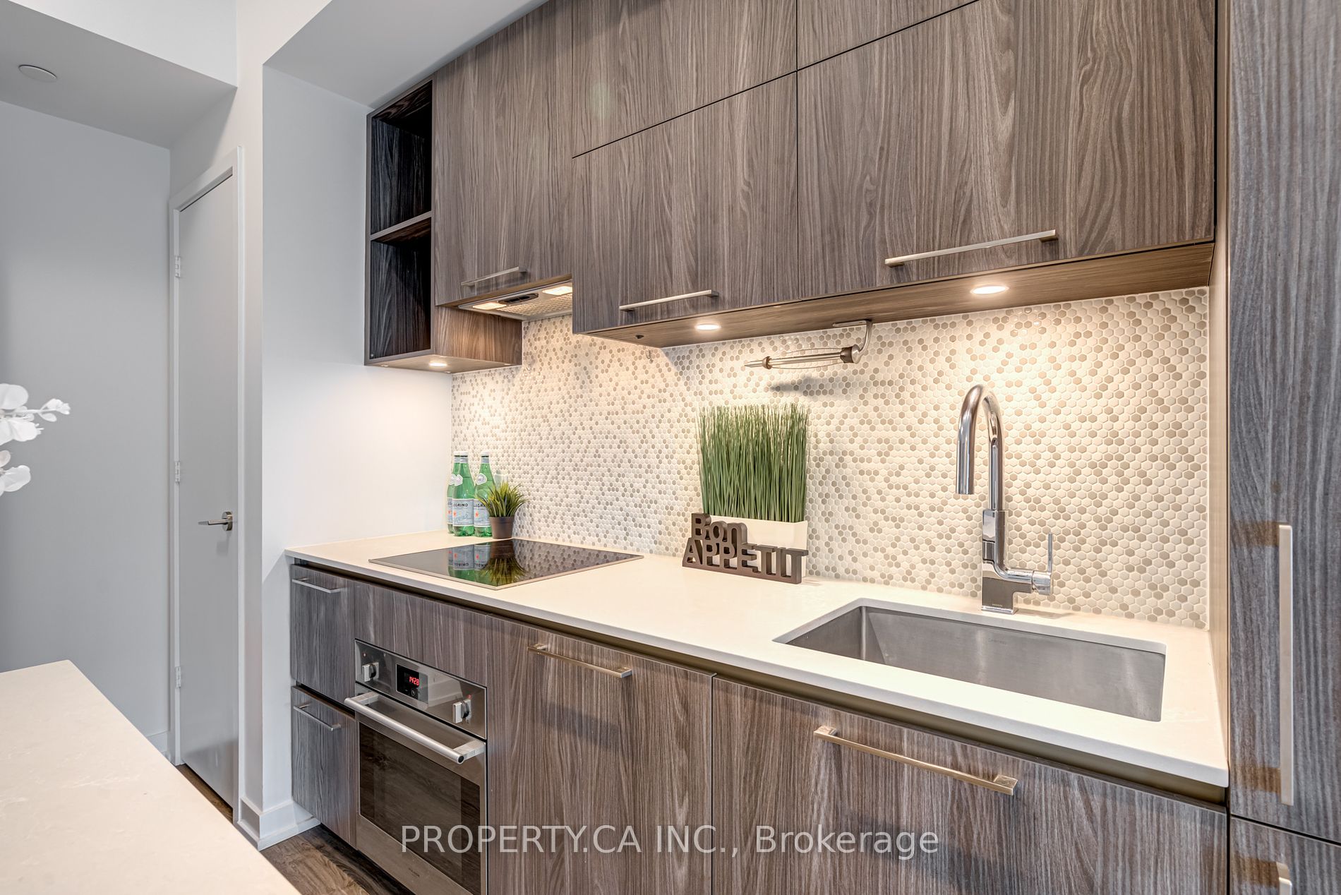 1 Yorkville Ave, #3507